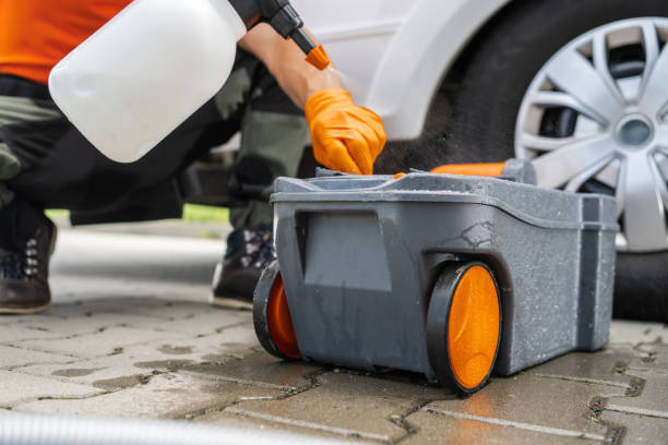Best Luxury portable toilet rental  in Cleves, OH